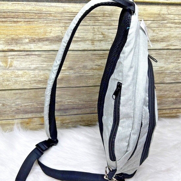 Bella Russo Heather Gray Polyester Casual CrossBody Sling Shoulder Bag - Picture 6 of 11